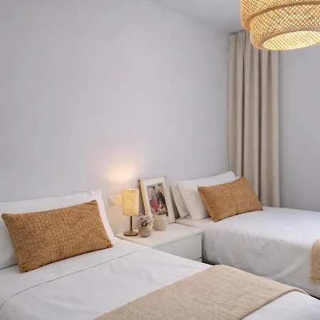 Apartamento Noctua Centro Gardens 024 *